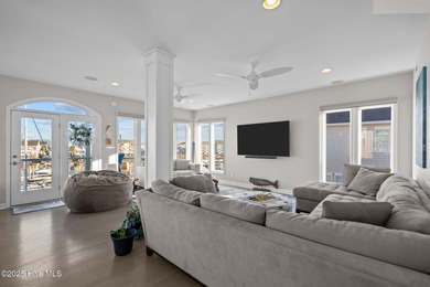 Luxury Coastal Living in Federal Point Yacht Club Welcome to 902