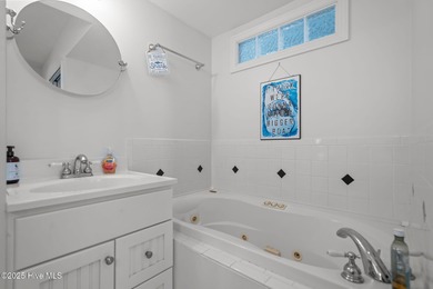 Luxury Coastal Living in Federal Point Yacht Club Welcome to 902