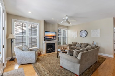 BEACHBLOCK DUPLEX!  Welcome to 909 4th Street. An extraordinary