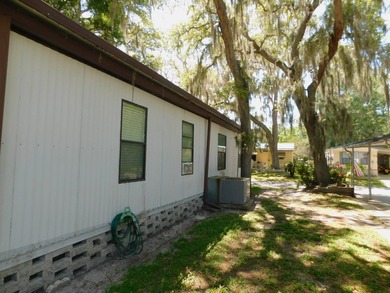 Check out this charming 1987 Redman home! Offering 1152 sq. ft