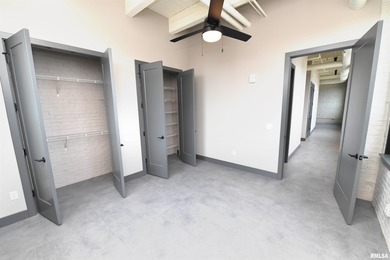 This impressive 2 bed/2 bath unit offers that historic warehouse