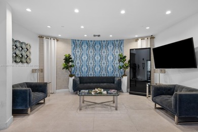 Beautiful oceanfront condo-hotel offering the ultimate South