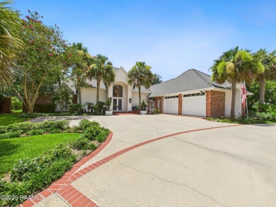 Magnificent 1-owner River Front Estate in Bendel Gardens!