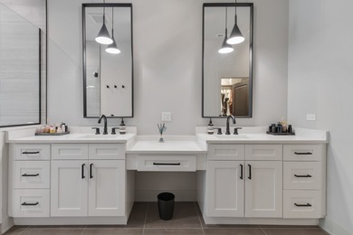 The Resurgence on Michigan Avenue - Where History Meets Modern