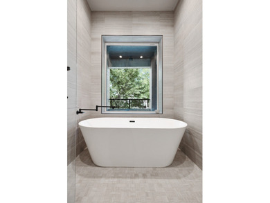 The Resurgence on Michigan Avenue - Where History Meets Modern