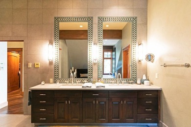 Luxury Lake Front estate! This exceptional property features an