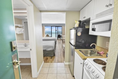 Welcome to your beachfront dream on the 15th floor of Sandcastle