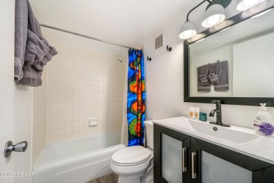 Oceanfront Perfection at the Iconic Hawaiian Inn Beach Resort