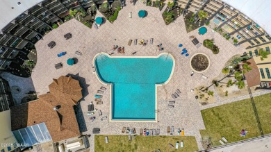 Oceanfront Perfection at the Iconic Hawaiian Inn Beach Resort