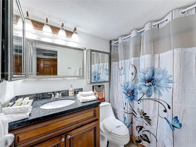 Beautiful sought after unit, oceanfront studio with gorgeous