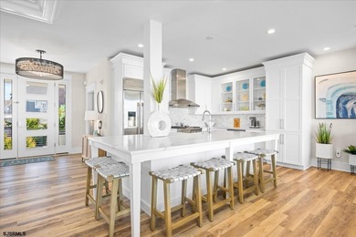 OPEN BAY VIEWS AT A LAGOON PRICE!! HURRY DON'T MISS THIS