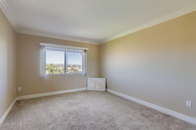 Beautifully updated 6th-floor Condo offers stunning mountain