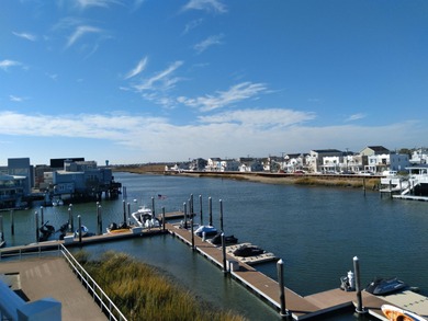 Bayfront Townhouse in Lower Chelsea with deeded 40 foot boat