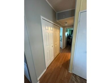 2 Bedroom Doublewide in Active 55+ Community!    This furnished