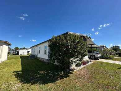 2 Bedroom Doublewide in Active 55+ Community!    This furnished