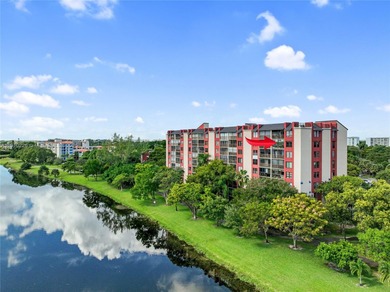 Corner Unit in Cypress Bend - Pompano Beach 2 bed, 2 bath condo