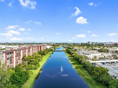 Corner Unit in Cypress Bend - Pompano Beach 2 bed, 2 bath condo