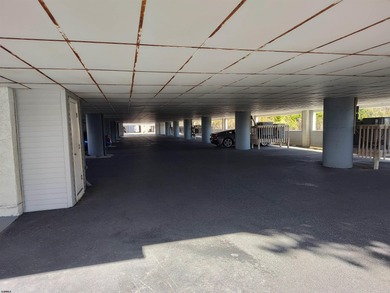 Oceanfront 4 bedroom condo with direct ocean views .Unit was