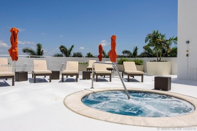 Bright and spacious unit with stunning views over the river