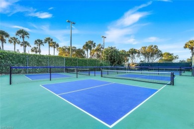 Here's that hard to find beautifully updated condominium with