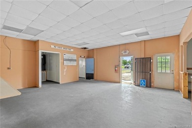 Bring your business vision to life in the heart of Vinton. This