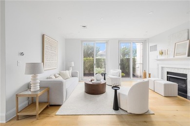 Set within the gates of the Aquidneck Club, this exquisitely and