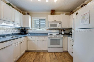 Vacation time awaits! Beautifully updated 2BD/2BA villa in a