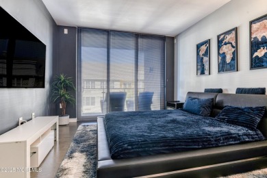 Welcome home to this 6 year young FURNISHED 1 bedroom/1 bath