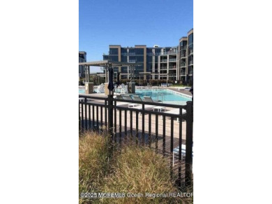 Welcome home to this 6 year young FURNISHED 1 bedroom/1 bath