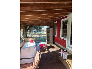 Just 15 minutes from Westerly beaches, you'll find this rural