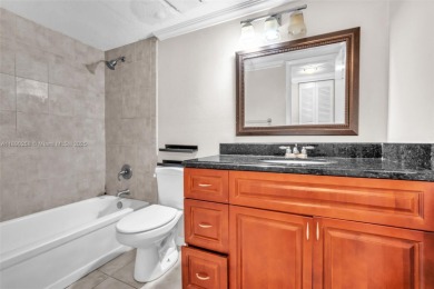 MUST SEE THIS ONE!! VERY SPACIOUS 2BR/2BA WITH WASHER/DRYER IN