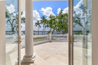 A private legacy estate on Siesta Key. Behind a private gate and