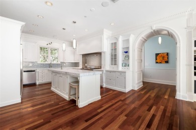 A private legacy estate on Siesta Key. Behind a private gate and