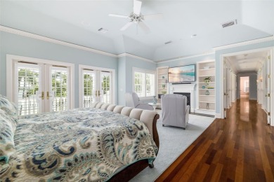 A private legacy estate on Siesta Key. Behind a private gate and