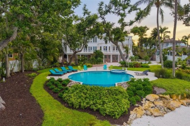 A private legacy estate on Siesta Key. Behind a private gate and