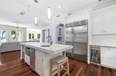 A private legacy estate on Siesta Key. Behind a private gate and