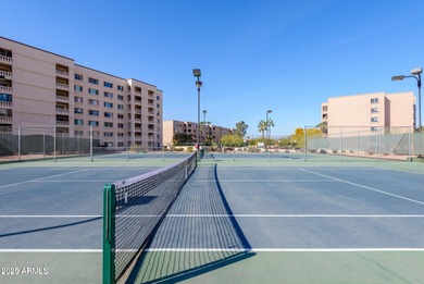 HONEY, STOP THE CAR! Affordable Old Town living with a