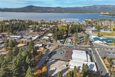 8,900 SF retail, warehouse, or event space in the heart of The