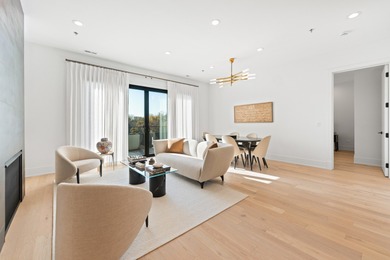 This gorgeous 3 bed, 2 bath Andersonville home offers the rare