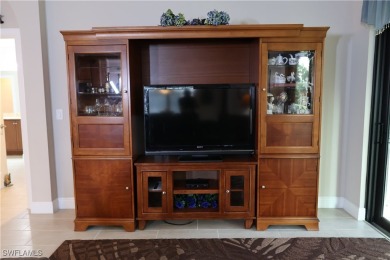 MOTIVATED! Move right into this 3-bedroom, beautifully furnished