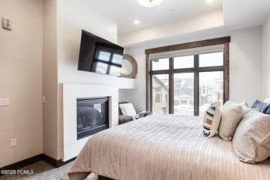 Don't miss out on the chance to own a stunning top floor condo