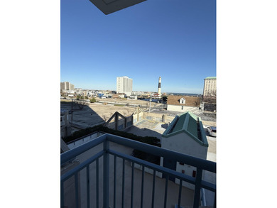 Bright and clean 2 bed, 2 bath condo at 526 Pacific Ave, Unit