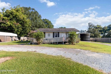 Welcome to 4614 Coteau Road! This charming 2-bedroom, 1-bath