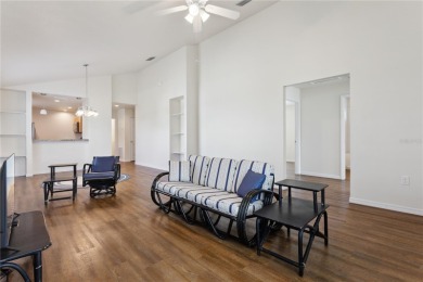 Lakeview home in a small  55+ community of Umatilla. Original 14