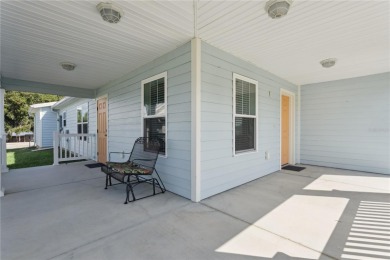 Lakeview home in a small  55+ community of Umatilla. Original 14
