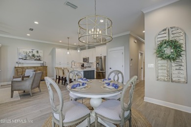 **PRIVATE BOAT SLIP WITH A LIFT**WATERFRONT HOME LUXURY