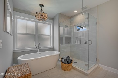 **PRIVATE BOAT SLIP WITH A LIFT**WATERFRONT HOME LUXURY