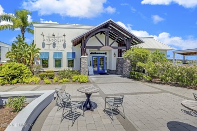 **PRIVATE BOAT SLIP WITH A LIFT**WATERFRONT HOME LUXURY