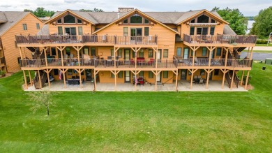 Northern Bay Condo on the shores of Castle Rock Lake. This