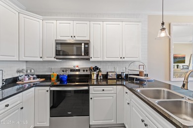 Hidden Gem With Intracoastal Waterway Views In The Charming